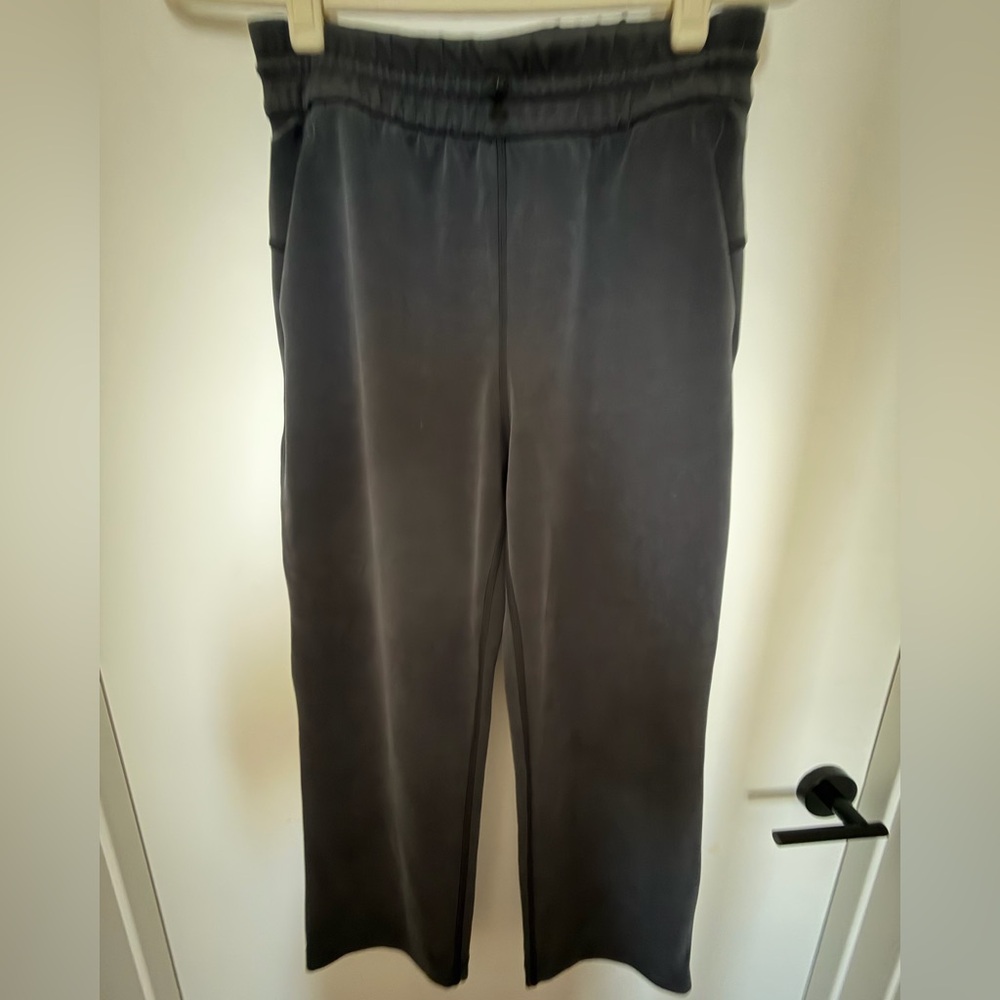 lululemon athletica Black Softstreme High-Rise Straight Leg Cropped Pants 4
